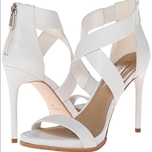 BCBGMAXAZRIA Elyse Criss Cross Heels - Size 9 - Picture 8 of 8